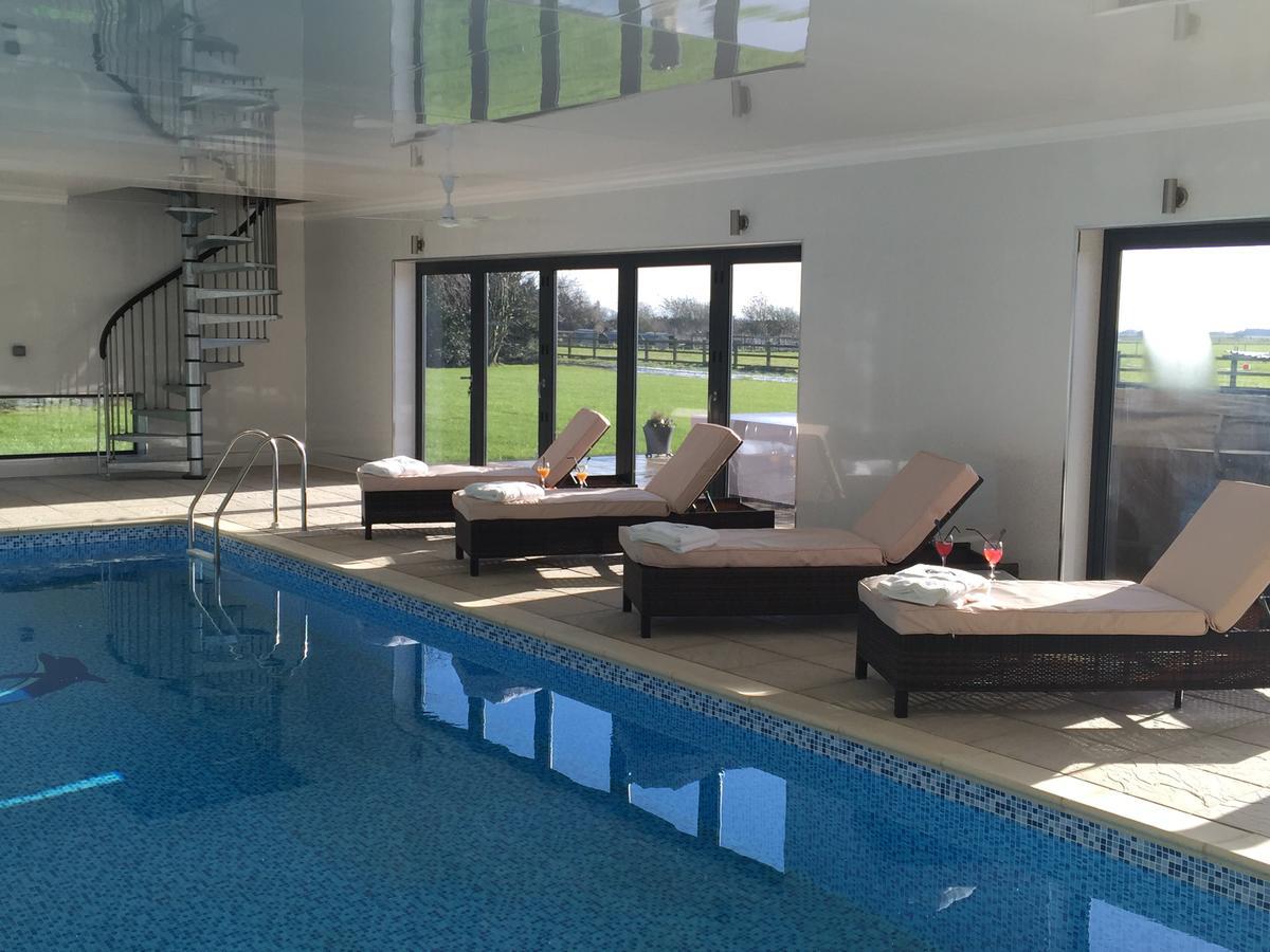 Woodhouse Farm Lodge สปอลดิง ภายนอก รูปภาพ